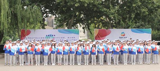 中国石油大学（北京）志愿者在世园会告白祖国 （学校供图）